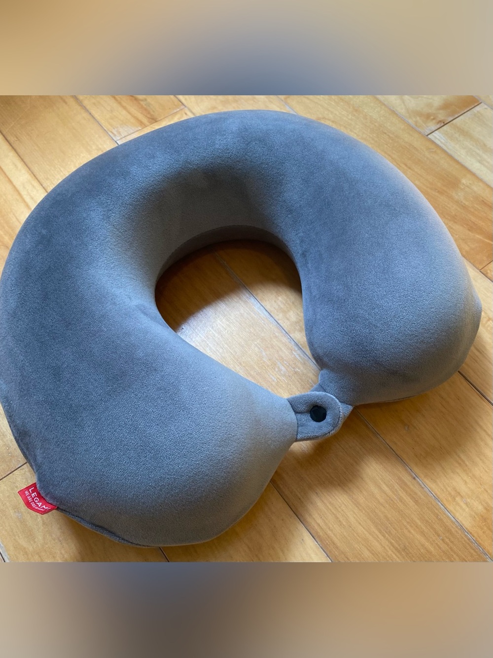 Legami Memory Foam Travel Neck Pillow Clean & Ready